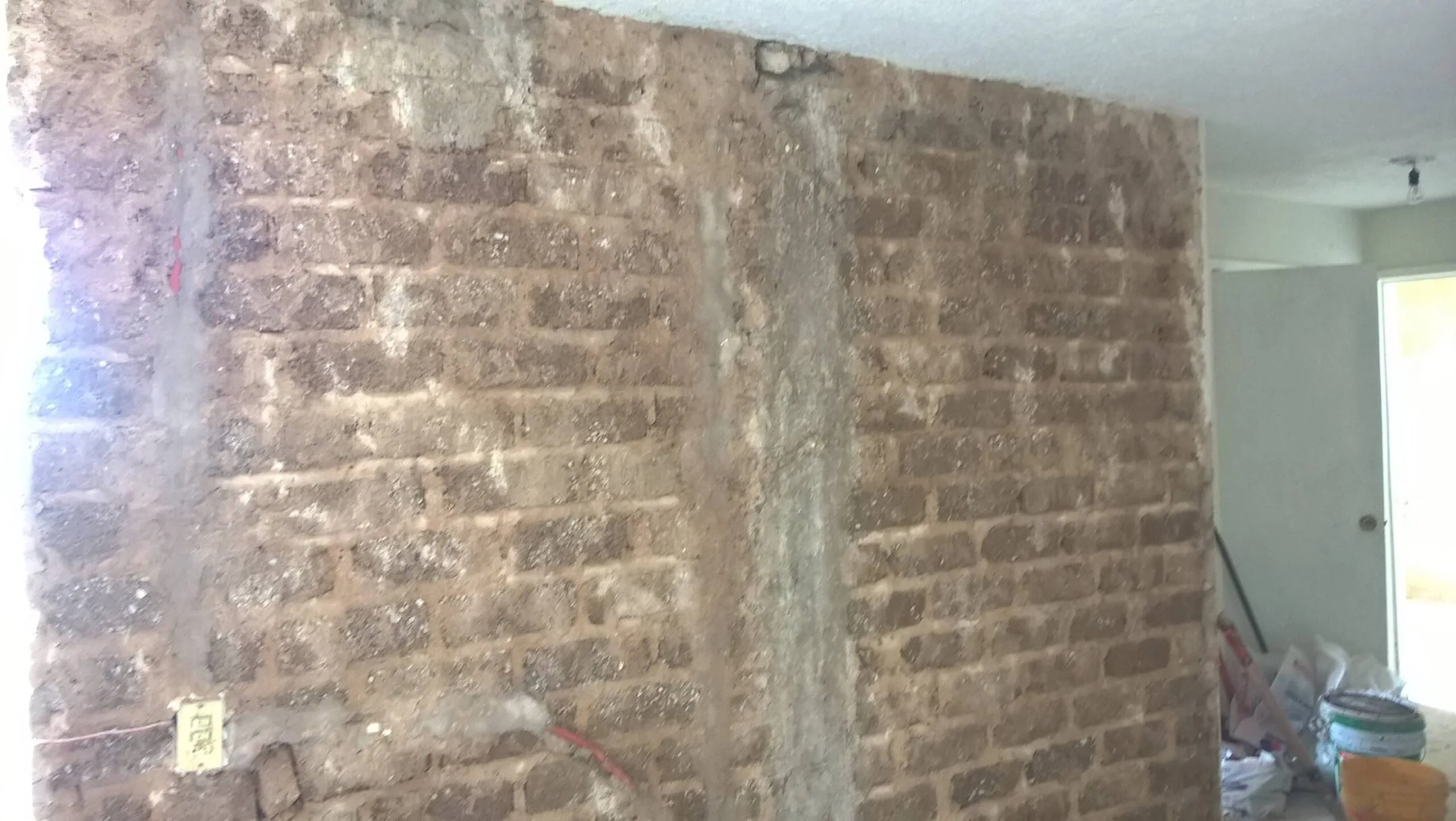 Estructuras 7 Demolicion de aplanado en muro